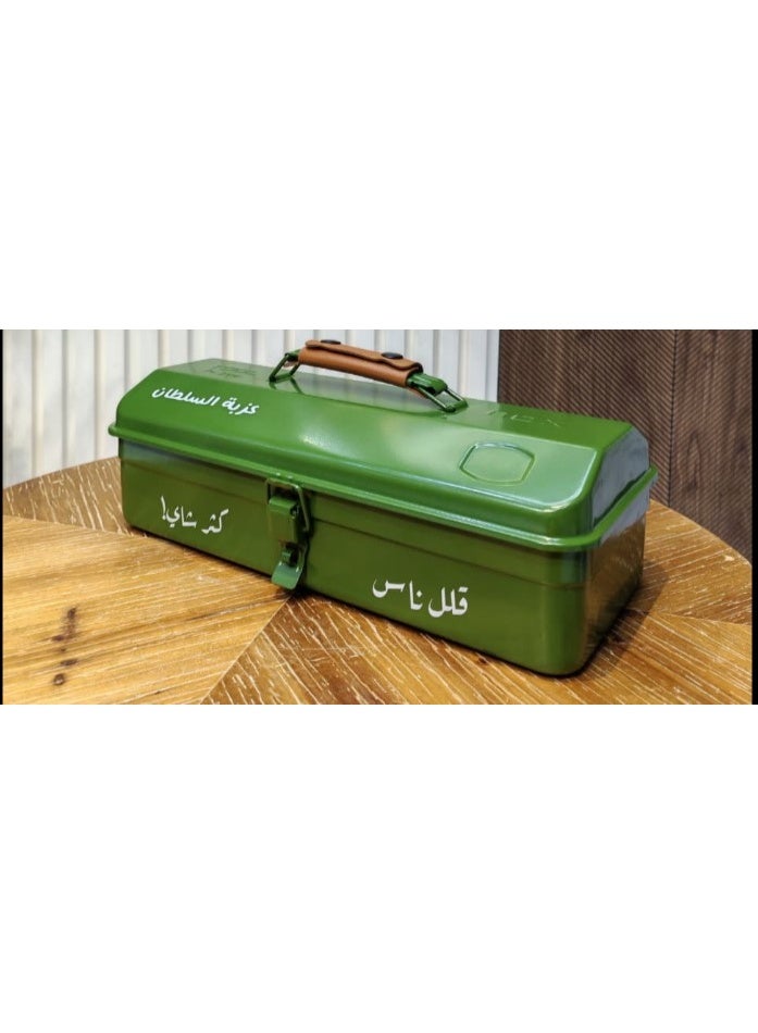 طقم عزبة الشاي من السلطان  14 قطعة بصندوق حديد - Image 3